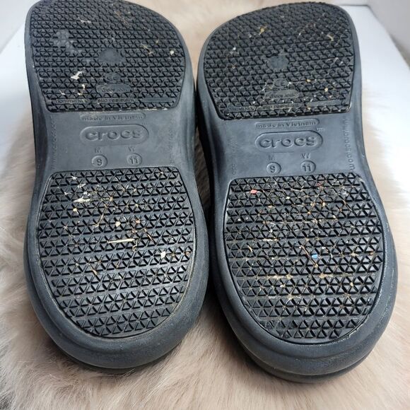 Crocs Bistro  Slip Resistant Unisex Clog Shoes